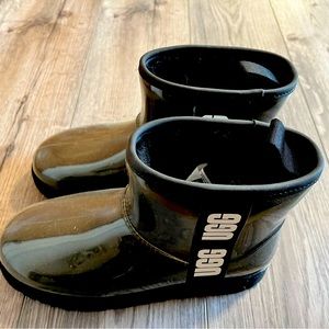 NEVER WORN UGG Women's Classic Clear Mini Boot